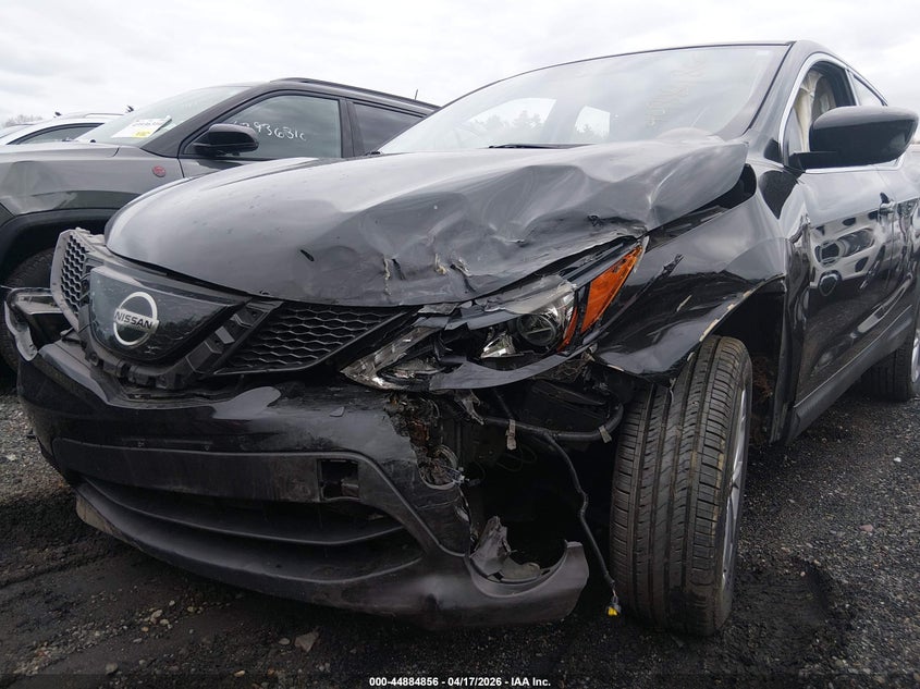2019 Nissan Rogue VIN JN1BJ1CR9KW322676 IAAI salvage auction — FRONT END, Salvage Title, sold $650 on 2026-07-28 (photo 6)