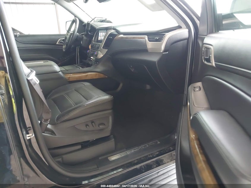2017 Gmc Yukon VIN 1GKS1CKJ8HR231205 IAAI salvage auction — FRONT END, Original (Texas), sold $9,100 on 2026-07-28 (photo 5)