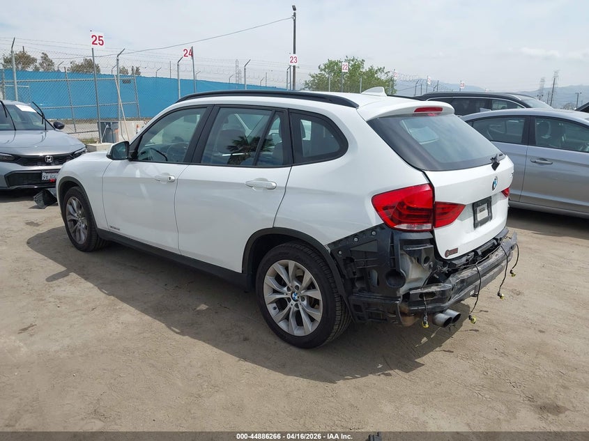 2014 BMW X1 VIN WBAVL1C53EVR94001 IAAI salvage auction — REAR END, Wait Title, sold $950 on 2026-07-29 (photo 3)