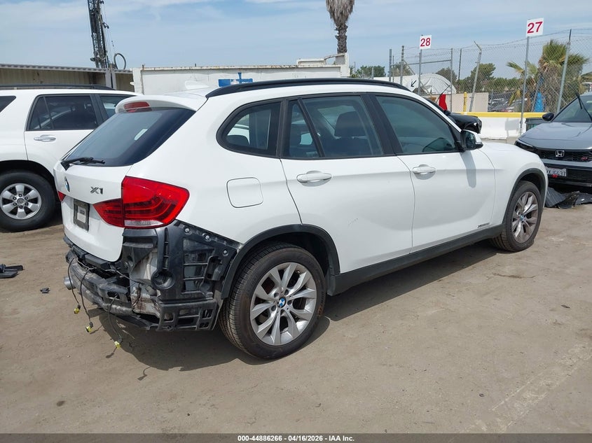 2014 BMW X1 VIN WBAVL1C53EVR94001 IAAI salvage auction — REAR END, Wait Title, sold $950 on 2026-07-29 (photo 4)