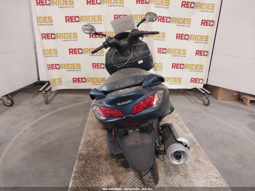2022 Suzuki VIN MLCCH41A3N1600326 IAAI salvage auction — RIGHT FRONT, Wait Title, sold $300 on 2026-07-09 (photo 6)