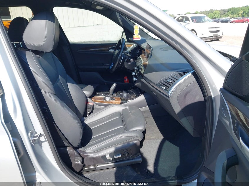 2019 BMW X3 VIN 5UXTR7C56KLF37512 IAAI salvage auction — FRONT END, Salvage Title, sold $6,600 on 2026-07-10 (photo 5)