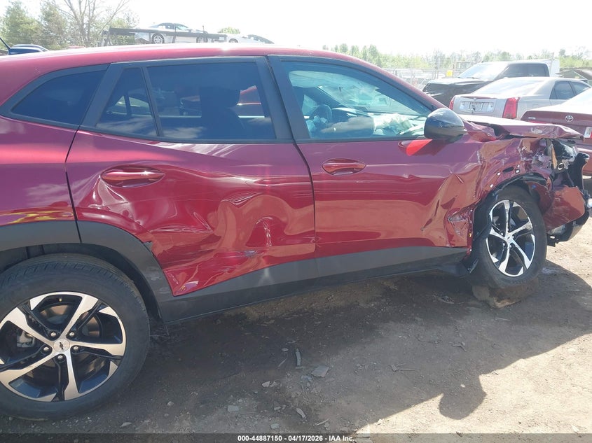 2025 Chevrolet Trax VIN KL77LGEPXSC205084 IAAI salvage auction — RIGHT SIDE, Salvage (West Virginia), sold $3,100 on 2026-07-08 (photo 6)