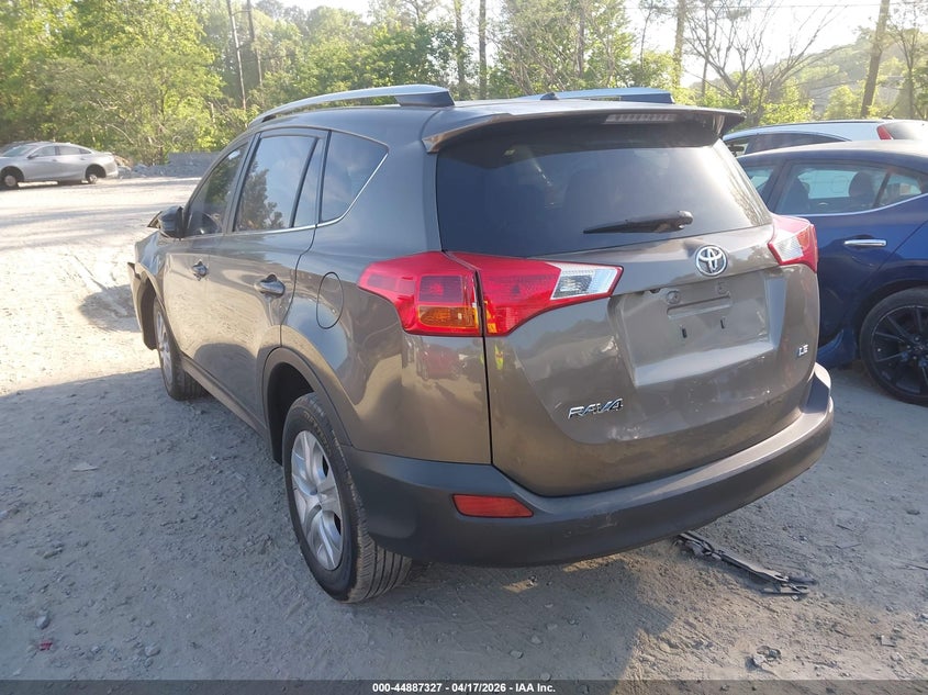 2015 Toyota Rav 4 VIN JTMZFREV9FD061749 IAAI salvage auction — FRONT END, Salvage Title, sold $3,100 on 2026-07-07 (photo 3)