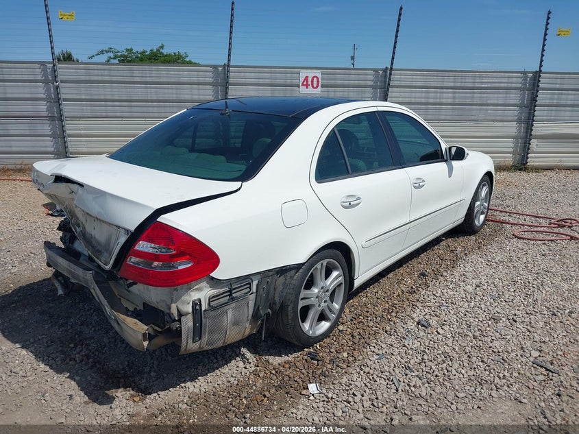 2005 Mercedes-benz E-class VIN WDBUF70J15A622172 IAAI salvage auction — REAR END, Salvage (Alabama), sold $100 on 2026-08-04 (photo 4)