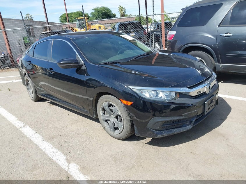2017 Honda Civic VIN 2HGFC2F5XHH574419 IAAI salvage auction — LEFT FRONT, Salvage Title, sold $3,550 on 2026-09-07 (photo 1)