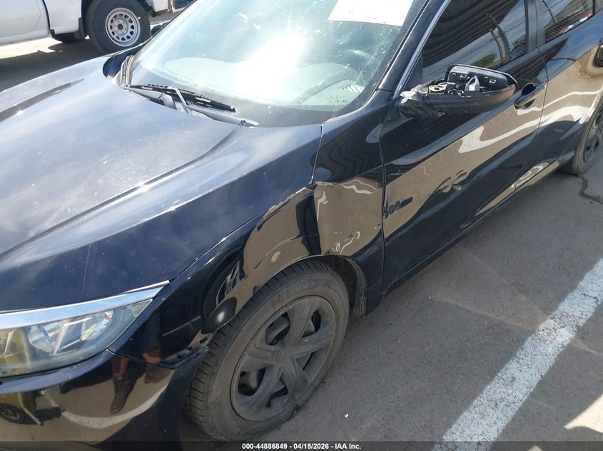 2017 Honda Civic VIN 2HGFC2F5XHH574419 IAAI salvage auction — LEFT FRONT, Salvage Title, sold $3,550 on 2026-09-07 (photo 6)