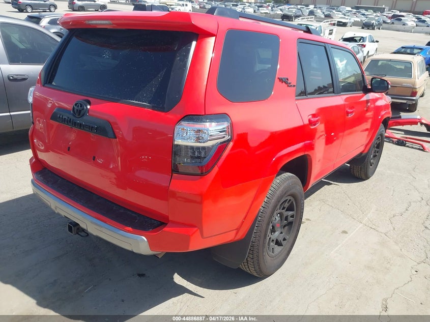 2024 Toyota 4runner VIN JTERU5JR2R6224804 IAAI salvage auction — FRONT END, Salvage Title, sold $23,100 on 2026-07-15 (photo 4)