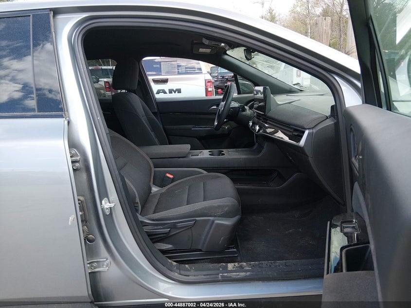 2024 Honda Prologue VIN 3GPKHVRJ5RS540622 IAAI salvage auction — LEFT SIDE, Wait Title, sold $7,400 on 2026-07-15 (photo 5)