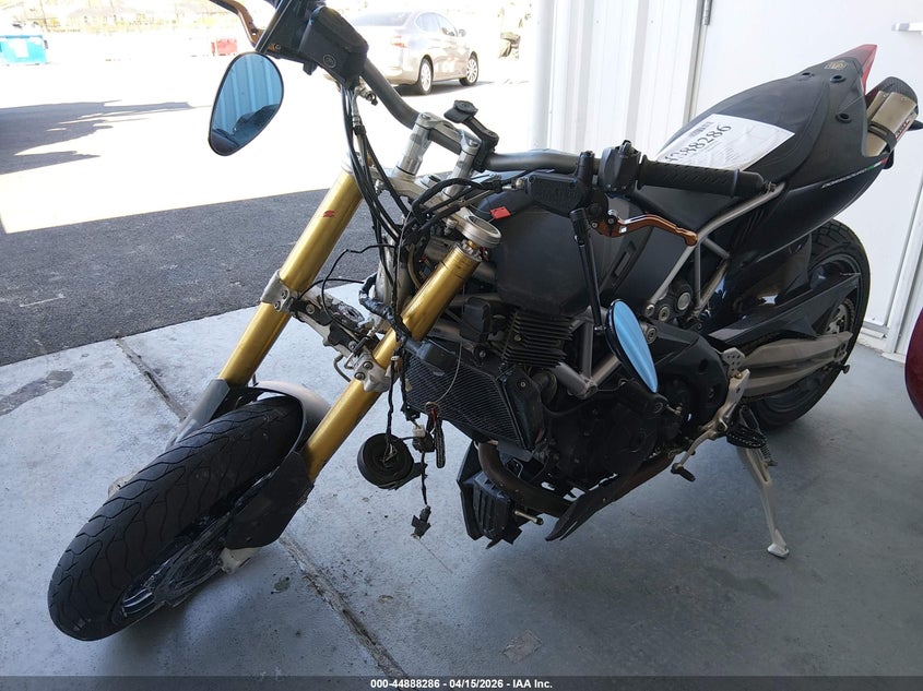 2014 Aprilia Dorsoduro VIN ZD4SMC019ES000117 IAAI salvage auction — FRONT END, Salvage (Nevada), sold $25 on 2026-07-22 (photo 2)