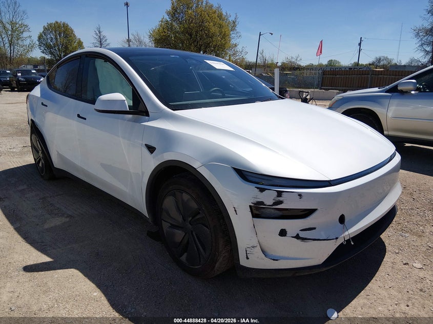 2026 Tesla Model y VIN 7SAYGDEE6TF354558 IAAI salvage auction — UNKNOWN, Salvage (Illinois), sold $20,800 on 2026-07-07 (photo 1)