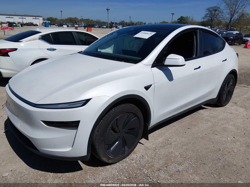 2026 Tesla Model y VIN 7SAYGDEE6TF354558 IAAI salvage auction — UNKNOWN, Salvage (Illinois), sold $20,800 on 2026-07-07 (photo 2)
