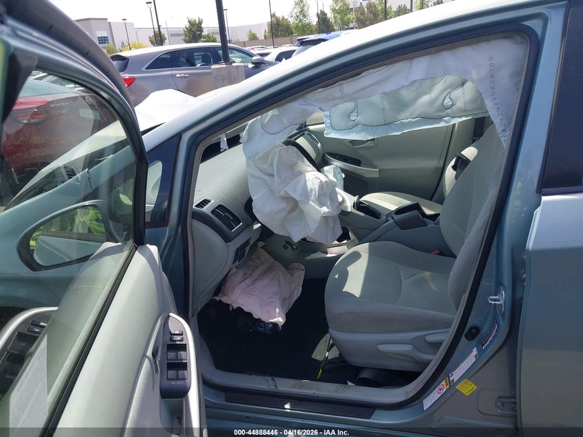 2015 Toyota Prius VIN JTDKN3DU9F1961482 IAAI salvage auction — FRONT END, Wait Title, sold $25 on 2026-07-24 (photo 5)
