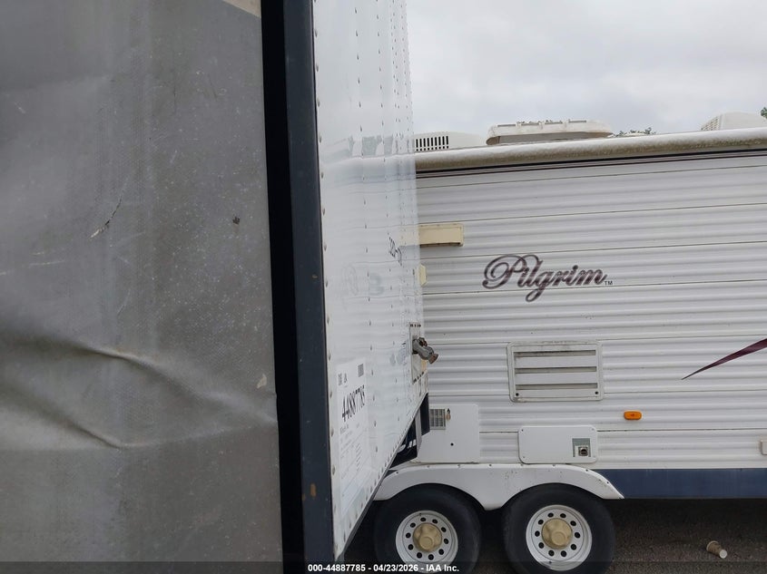 2017 Utility trailer mfg Utility trailer mfg VIN 1UYTS2481HA920701 IAAI salvage auction — REAR END, Clear (Montana), sold $1,650 on 2026-07-08 (photo 7)