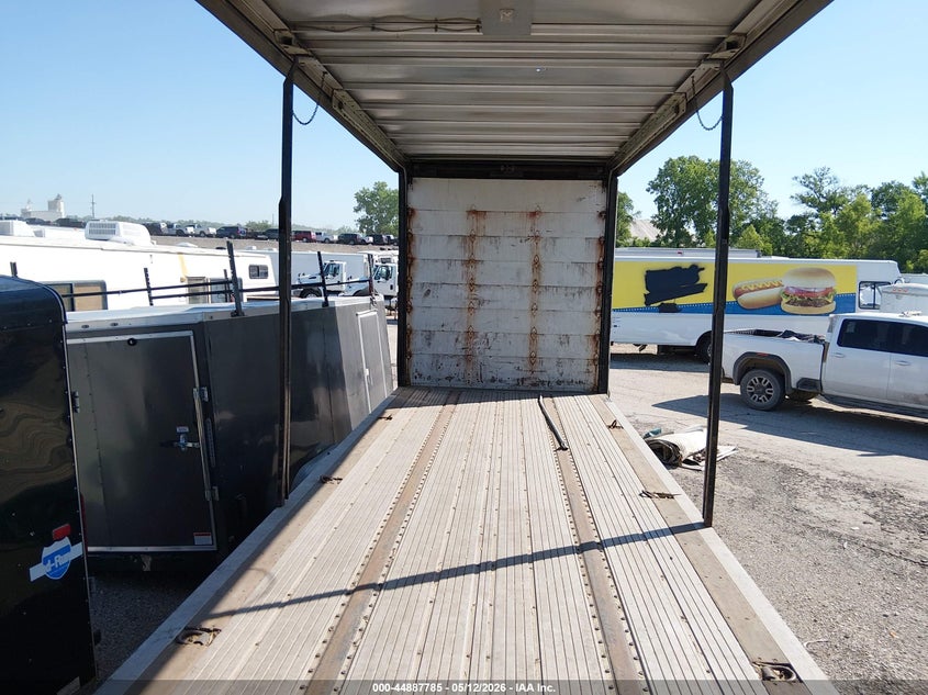 2017 Utility trailer mfg Utility trailer mfg VIN 1UYTS2481HA920701 IAAI salvage auction — REAR END, Clear (Montana), sold $1,650 on 2026-07-08 (photo 8)