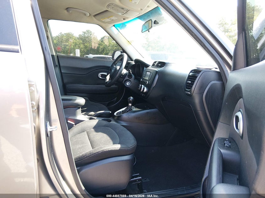 2016 Kia Soul VIN KNDJP3A51G7249601 IAAI salvage auction — RIGHT FRONT, Wait Title, sold $1,075 on 2026-07-22 (photo 5)
