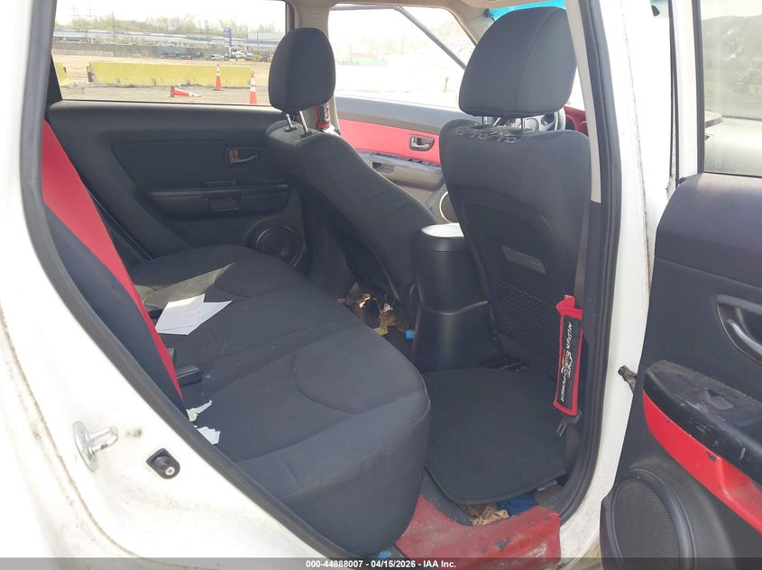 2010 Kia Soul VIN KNDJT2A25A7701875 IAAI salvage auction — FRONT END, Clear (New York), sold $450 on 2026-07-28 (photo 8)