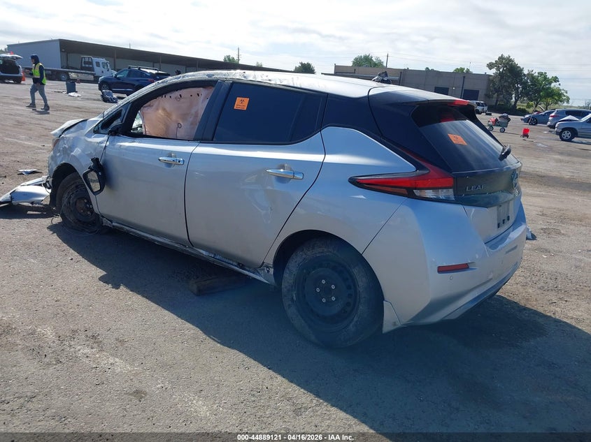 2023 Nissan Leaf VIN 1N4AZ1BV4PC555296 IAAI salvage auction — BIO HAZARD, Wait Title, sold $225 on 2026-07-08 (photo 3)