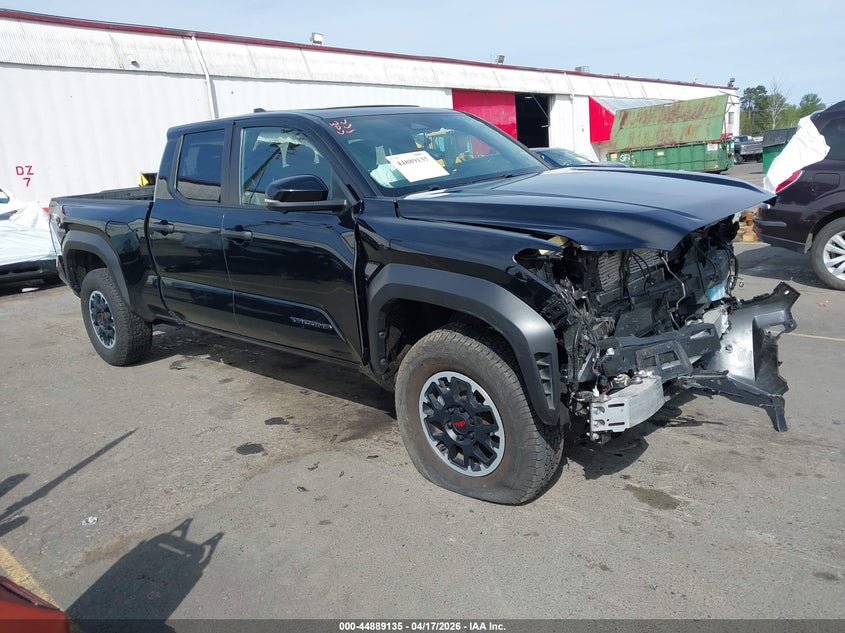 2024 Toyota Tacoma VIN 3TMLB5JN7RM033456 IAAI salvage auction — FRONT & REAR, Salvage (Oregon), sold $12,400 on 2026-07-30 (photo 1)