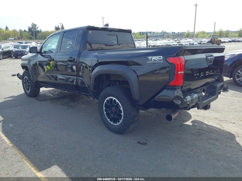 2024 Toyota Tacoma VIN 3TMLB5JN7RM033456 IAAI salvage auction — FRONT & REAR, Salvage (Oregon), sold $12,400 on 2026-07-30 (photo 3)