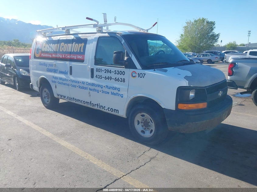 2008 Chevrolet Express VIN 1GCGG25C881129652 IAAI salvage auction — NORMAL WEAR, Clear (Utah), sold $0 on 2026-10-04 (photo 1)