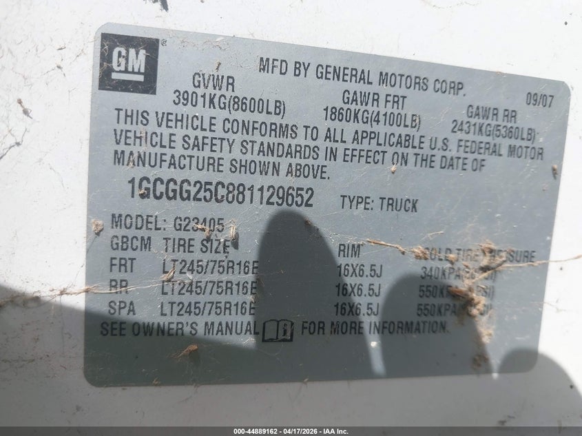 2008 Chevrolet Express VIN 1GCGG25C881129652 IAAI salvage auction — NORMAL WEAR, Clear (Utah), sold $0 on 2026-10-04 (photo 9)