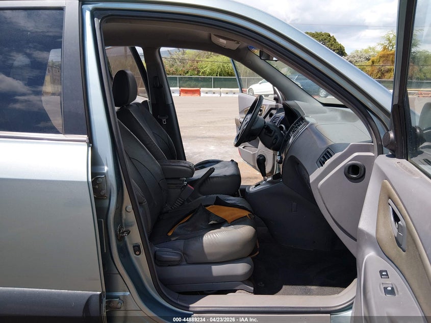 2005 Hyundai Tucson VIN KM8JN72D95U096799 IAAI salvage auction — WATER/FLOOD, Salvage (Hawaii), sold $25 on 2026-07-28 (photo 5)