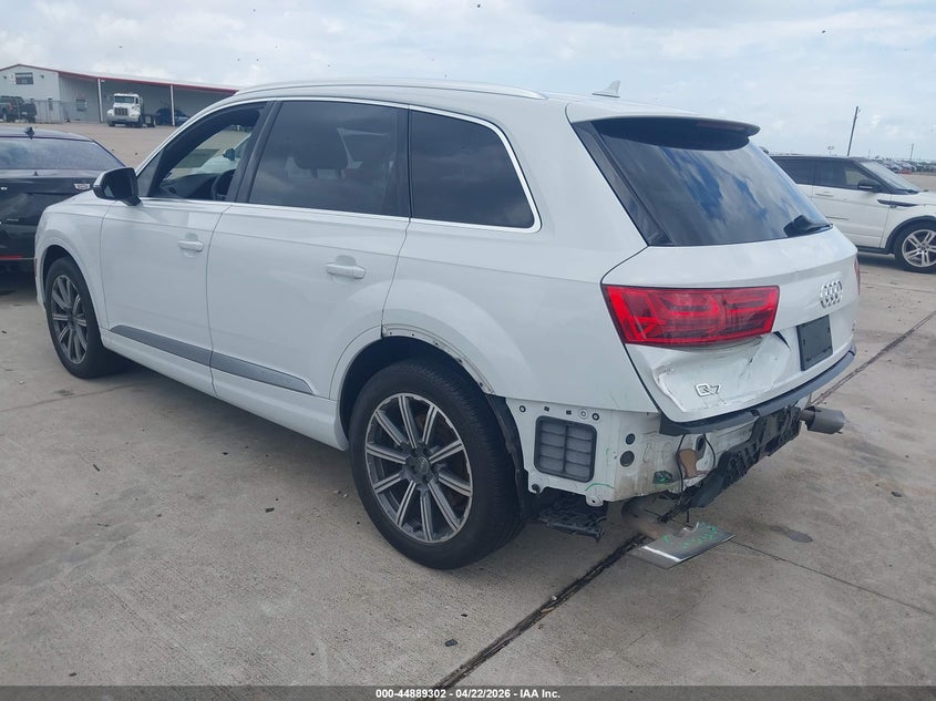 2017 Audi Q7 VIN WA1VAAF77HD019253 IAAI salvage auction — REAR END, Wait Title, sold $7,100 on 2026-07-17 (photo 3)