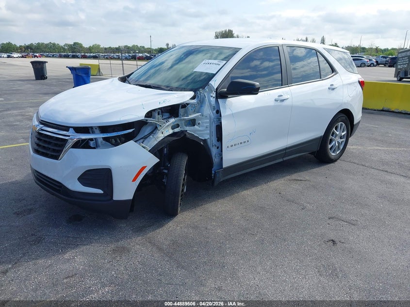 2024 Chevrolet Equinox VIN 3GNAXHEG5RL299996 IAAI salvage auction — LEFT FRONT, Salvage Title, sold $7,000 on 2026-07-30 (photo 2)