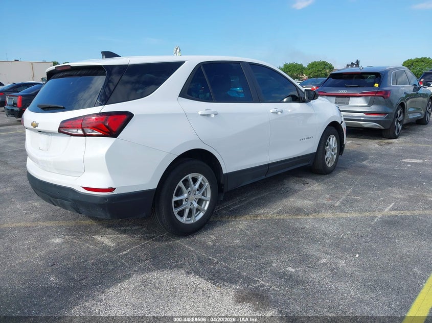 2024 Chevrolet Equinox VIN 3GNAXHEG5RL299996 IAAI salvage auction — LEFT FRONT, Salvage Title, sold $7,000 on 2026-07-30 (photo 4)