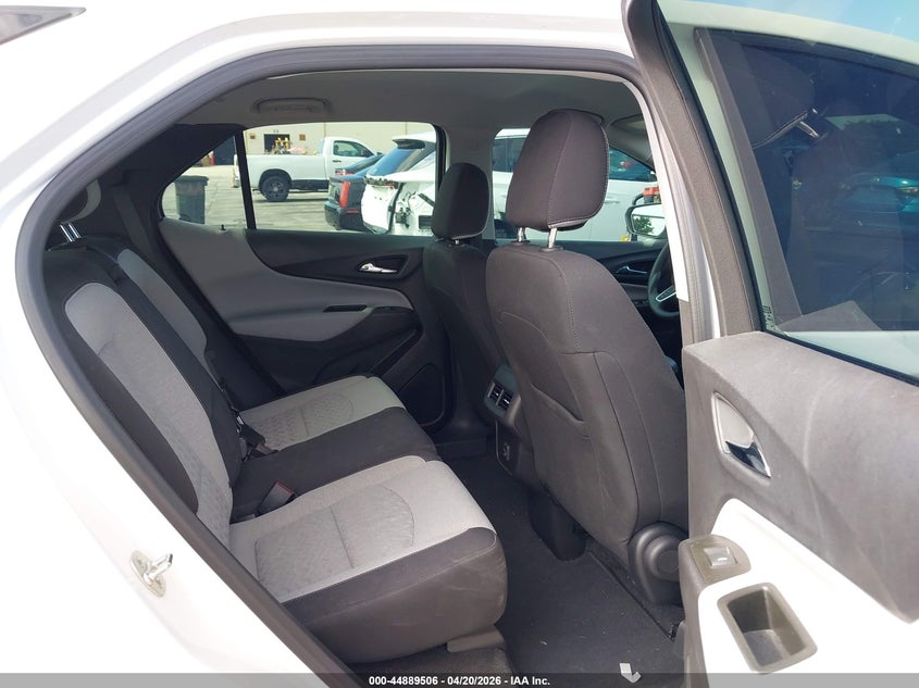 2024 Chevrolet Equinox VIN 3GNAXHEG5RL299996 IAAI salvage auction — LEFT FRONT, Salvage Title, sold $7,000 on 2026-07-30 (photo 8)