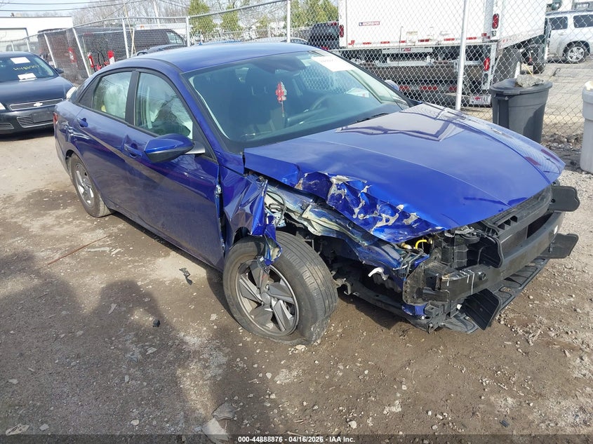 2024 Hyundai Elantra VIN KMHLL4DG2RU840804 IAAI salvage auction — FRONT END, Salvage (Rhode Island), sold $25 on 2026-07-28 (photo 1)