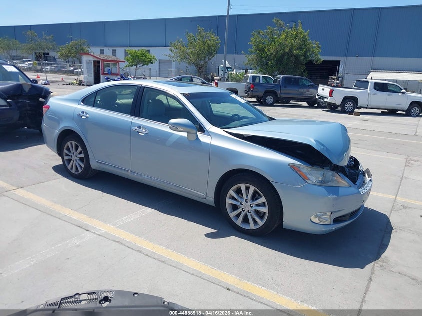 2012 Lexus ES VIN JTHBK1EG7C2487977 IAAI salvage auction — FRONT END, Salvage Title, sold $2,550 on 2026-07-13 (photo 1)