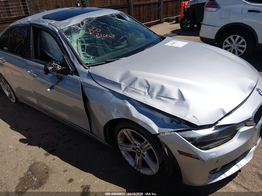 2015 BMW 3er VIN WBA3B3G59FNT18489 IAAI salvage auction — RIGHT SIDE, Regular (South Dakota), sold $275 on 2026-07-14 (photo 6)