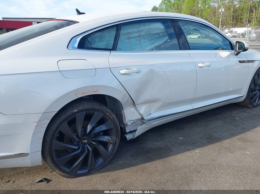 2023 Volkswagen Arteon VIN WVWAR7AN7PE014424 IAAI salvage auction — RIGHT SIDE, Wait Title, sold $13,775 on 2026-08-13 (photo 6)