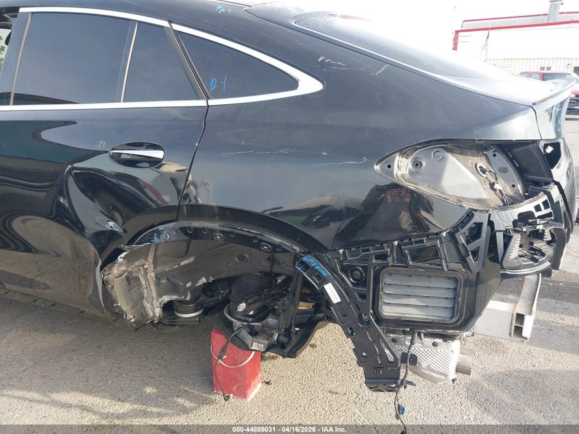 2025 Mercedes-benz Amg gle coupe VIN 4JGFD8KB2SB284214 IAAI salvage auction — FRONT & REAR, Salvage Title, sold $12,300 on 2026-07-30 (photo 6)