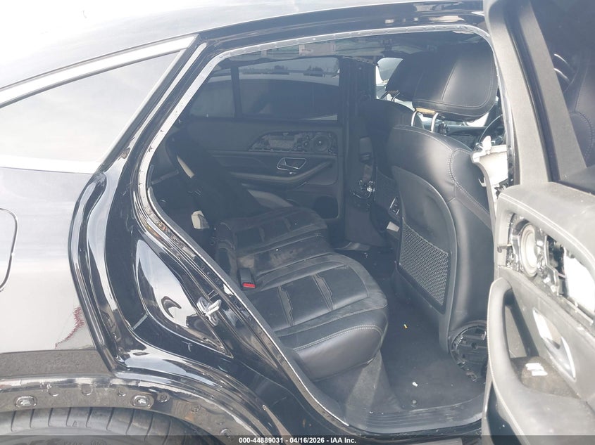 2025 Mercedes-benz Amg gle coupe VIN 4JGFD8KB2SB284214 IAAI salvage auction — FRONT & REAR, Salvage Title, sold $12,300 on 2026-07-30 (photo 8)