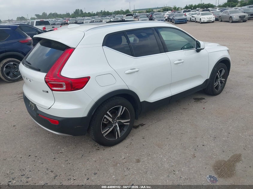 2025 Volvo Xc40 VIN YV4L12UJ3S2472867 IAAI salvage auction — LEFT SIDE, Original (Texas), sold $13,000 on 2026-07-15 (photo 4)