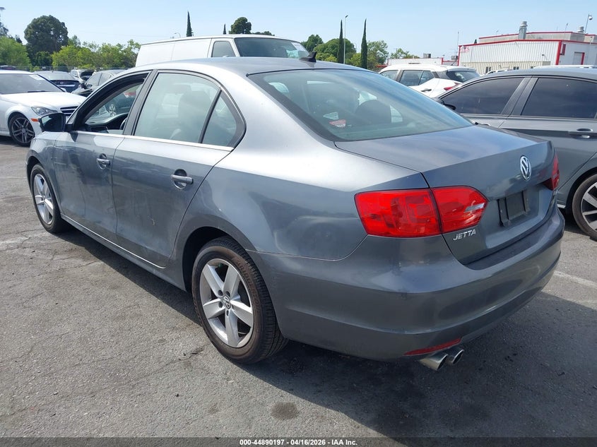 2011 Volkswagen Jetta VIN 3VWLL7AJ9BM101751 IAAI salvage auction — NORMAL WEAR, Clear - Dealer Only (California), sold $850 on 2026-07-09 (photo 3)