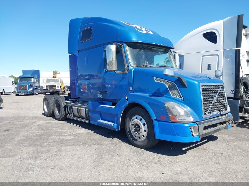 2016 Volvo Vn VIN 4V4NC9EJ2GN927666 IAAI salvage auction — FRONT END, Clear (California), sold $3,700 on 2026-07-08 (photo 1)