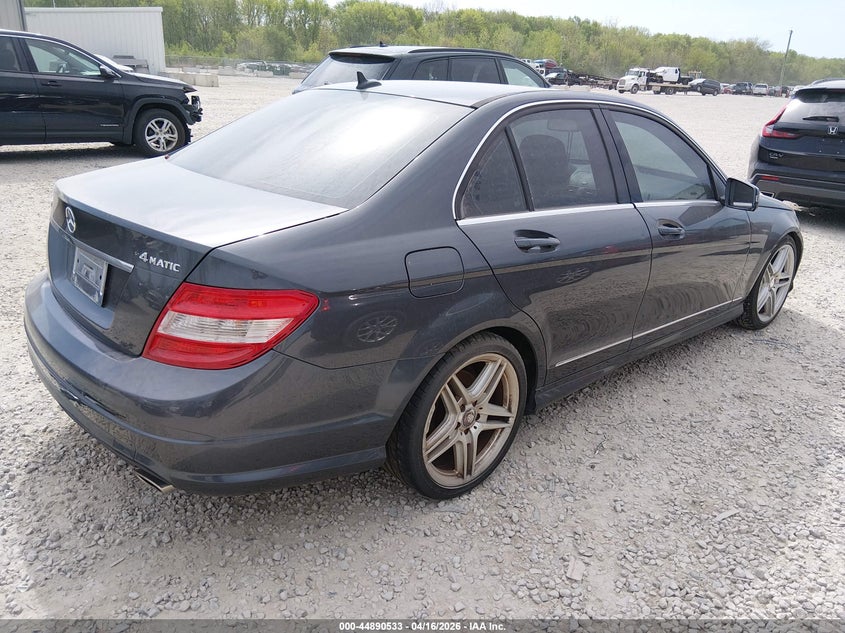 2010 Mercedes-benz C-klasse VIN WDDGF8BB9AF448705 IAAI salvage auction — NORMAL WEAR, Original (Ohio), sold $625 on 2026-07-17 (photo 4)