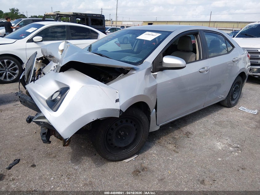 2015 Toyota Corolla VIN 5YFBURHE9FP238011 IAAI salvage auction — FRONT END, Salvage (Texas), sold $925 on 2026-07-15 (photo 2)