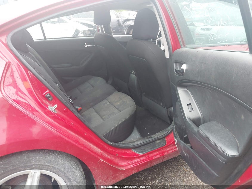 2016 Kia Forte VIN KNAFK4A64G5502681 IAAI salvage auction — FRONT END, Salvage Title, sold $650 on 2026-07-14 (photo 8)