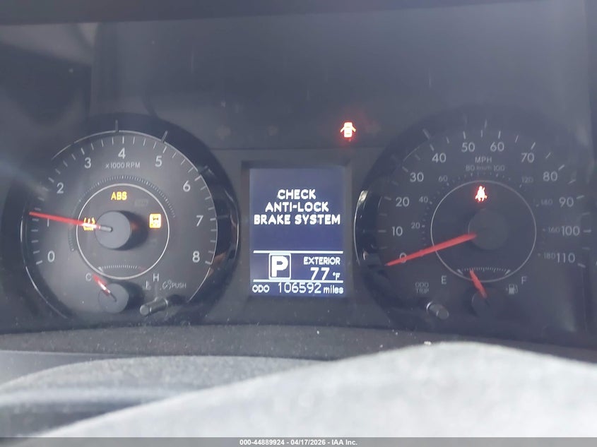 2017 Toyota Sienna VIN 5TDKZ3DC9HS862565 IAAI salvage auction — FRONT END, Salvage (New Jersey), sold $3,825 on 2026-07-15 (photo 7)