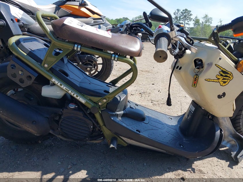 2024 Honda Ruckus VIN JH2AF5813RK203342 IAAI salvage auction — ENGINE DAMAGE, Clear (Virginia), sold $25 on 2026-07-09 (photo 8)