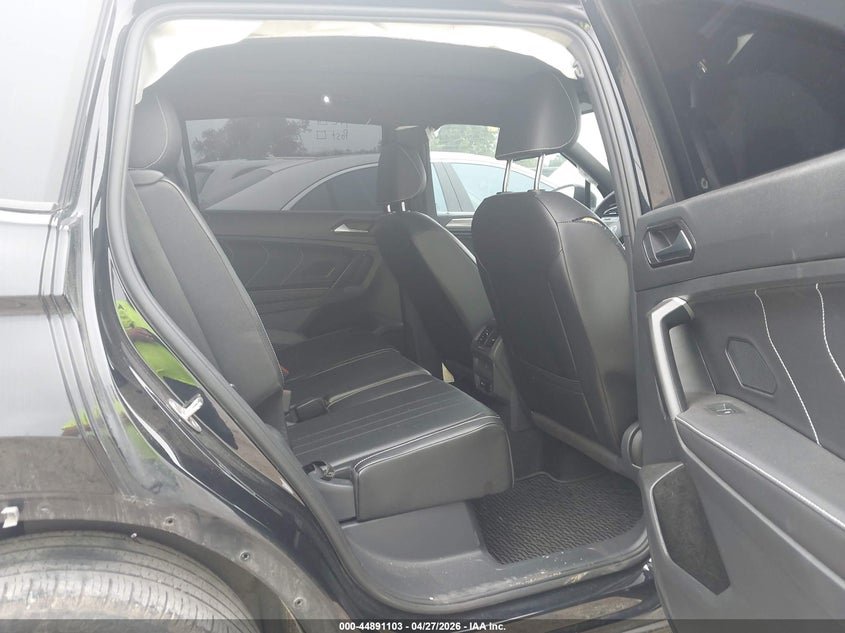 2024 Volkswagen Tiguan VIN 3VVCB7AX9RM100086 IAAI salvage auction — RIGHT REAR, Original (Texas), sold $7,300 on 2026-07-29 (photo 8)
