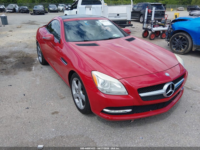 2012 Mercedes-benz Slk-klasse VIN WDDPK4HA1CF034758 IAAI salvage auction — LEFT REAR, Salvage (Texas), sold $925 on 2026-07-28 (photo 1)