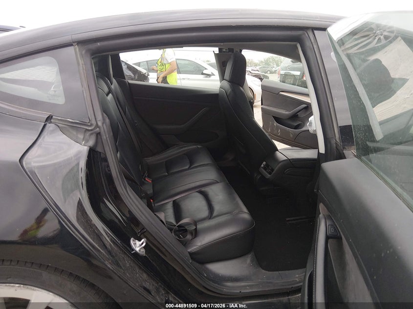 2022 Tesla Model 3 VIN 5YJ3E1EA8NF368523 IAAI salvage auction — RIGHT SIDE, Original (Texas), sold $5,150 on 2026-07-09 (photo 8)
