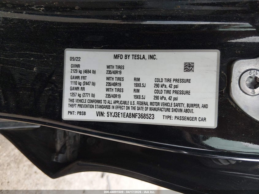 2022 Tesla Model 3 VIN 5YJ3E1EA8NF368523 IAAI salvage auction — RIGHT SIDE, Original (Texas), sold $5,150 on 2026-07-09 (photo 9)