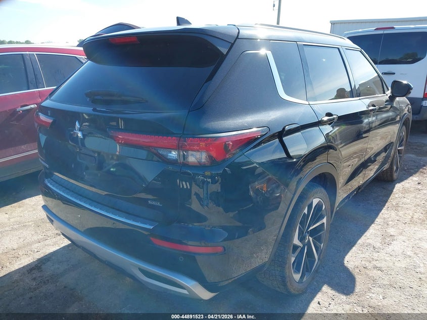 2022 Mitsubishi Outlander VIN JA4J4VA82NZ016949 IAAI salvage auction — SIDE, Clear (Oklahoma), sold $7,700 on 2026-07-09 (photo 4)